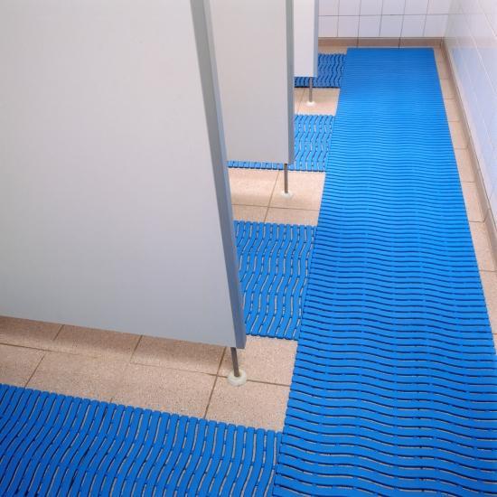 SCHWIMMBAD UND SAUNAMATTE535 SOFT-STEP BLAU-Matten-Welt